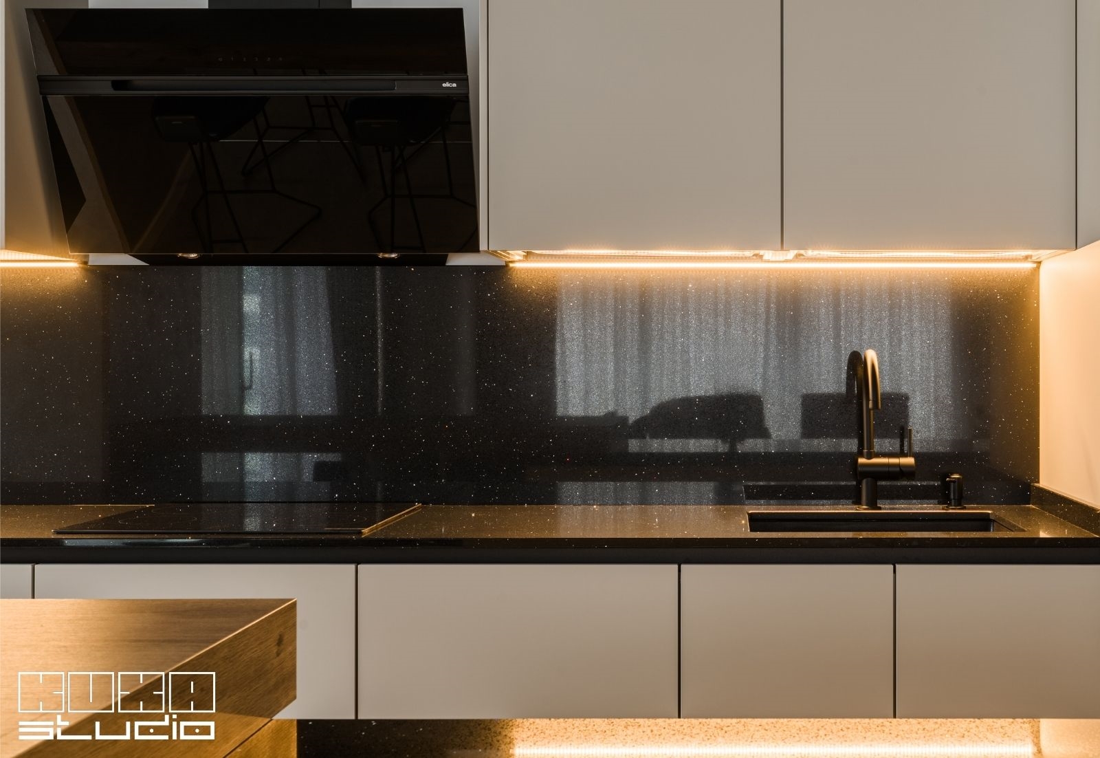 chiuveta din compozit montata sub blat